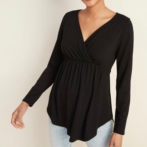Old Navy maternity cross-front nursing lounge black top